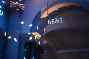 外れ値思考を捨てよ！ゲーム開発「内製vs外注」の先に見える真の成功戦略