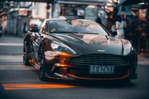 【速報】新名神、6人の尊い命が失われた悲劇の詳細：静岡・埼玉に衝撃広がる