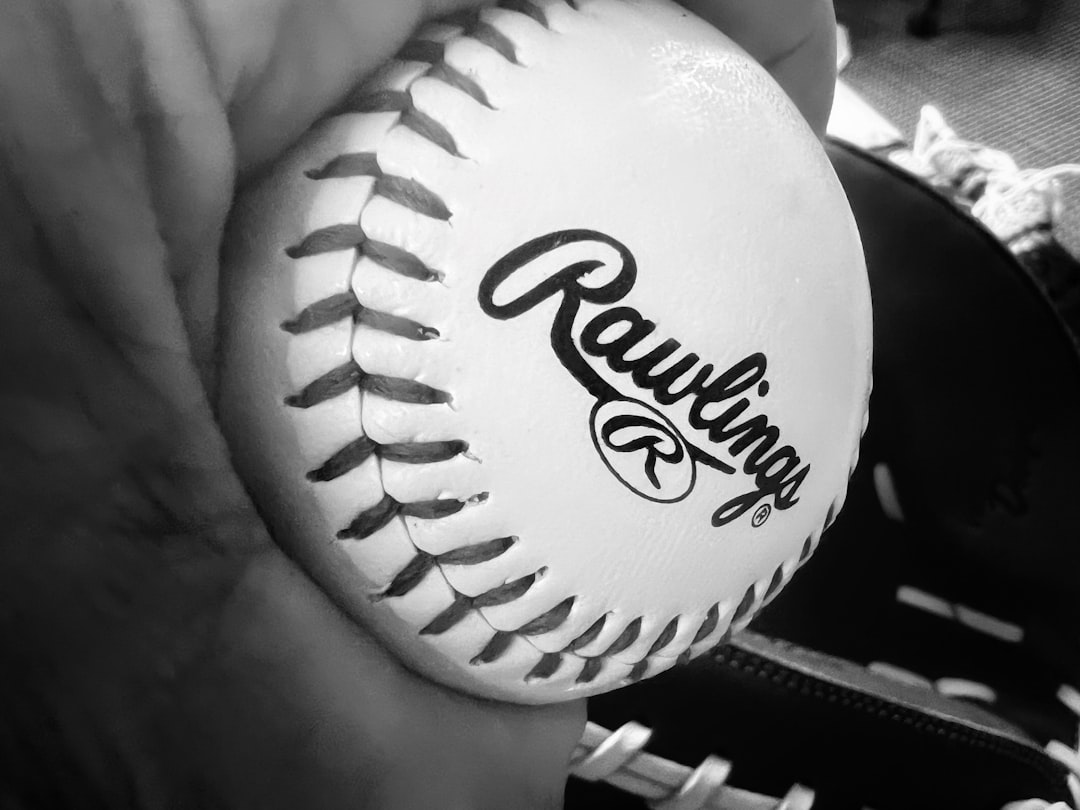 【堕天使Hum】 | 【衝撃】村上宗隆、初回先制犠飛!岡本和真との『日本人4番対決』で示した“風格”と今後の展望 【衝撃】村上宗隆、初回先制犠飛!岡本和真との『日本人4番対決』で示した“風格”と今後の展望