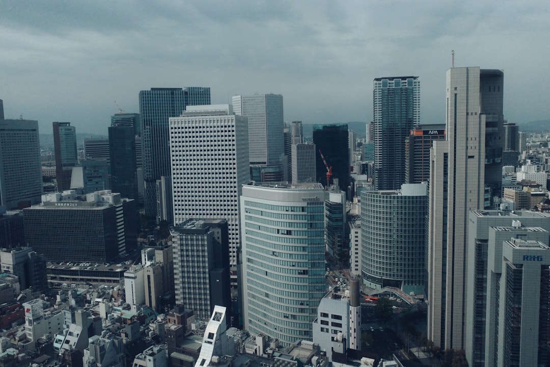 【最終チャンス】富士山と共演する奇跡の光！パンスターズ彗星を肉眼で捉える感動体験、あなたはまだ間に合う！