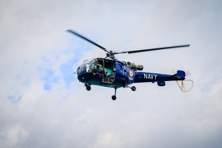 見えない脅威!ホルムズ海峡の機雷、米海軍が明かす「把握できない」衝撃の真実 YouTube HUM | 見えない脅威!ホルムズ海峡の機雷、米海軍が明かす「把握できない」衝撃の真実