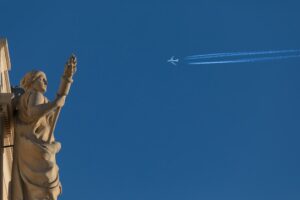 【緊急速報】トランプ氏、キリストに“変身”!? 支持者もドン引きの画像投稿が炎上したワケ