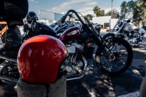 南箱根で伝説が蘇る！『バリバリ伝説』『キリン』『逮捕しちゃうぞ』…バイク漫画の金字塔がバイカーズパラダイスに大集結！