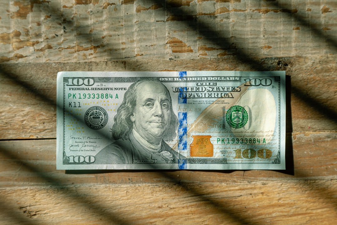 衝撃の49.8点！米ミシガン大消費者信頼感、過去最低を記録した理由とは？