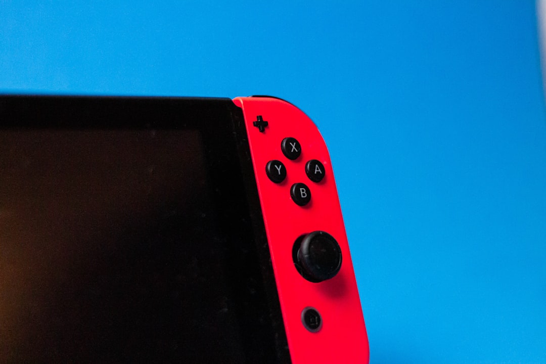 【堕天使Hum】 | PS5ゲーマー待望!「SCUF Omega」公式ライセンスで爆誕、あなたのゲームプレイが劇的に進化する! PS5ゲーマー待望!「SCUF Omega」公式ライセンスで爆誕、あなたのゲームプレイが劇的に進化する!