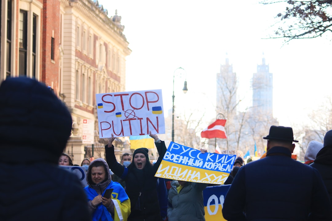 激震！ウクライナ南部でロシア司令部攻撃、100人超死傷か？戦況に与える衝撃と最新情報