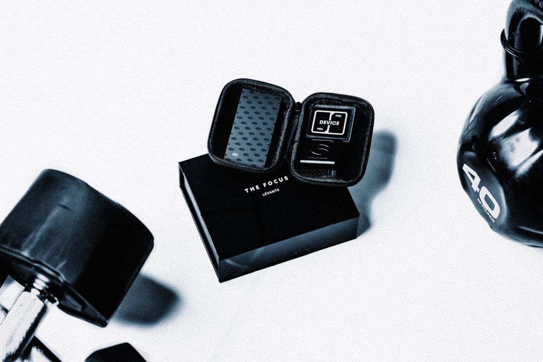 Oura超えなるか？Garminの次世代トラッカーが切り開く「ディスプレイなし」の新常識