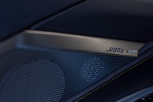 オーディオの常識を覆す！Bose「Lifestyle Ultra Speaker」が2台あると世界が変わる理由