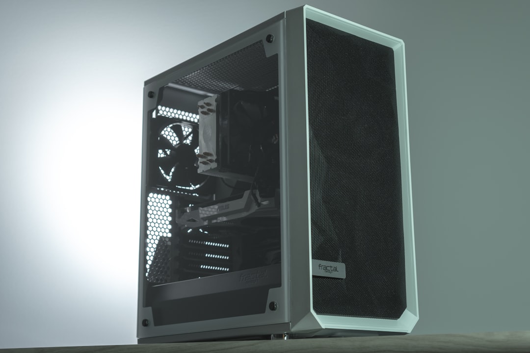 手のひらに収まるAIゲーミング革命！MSI「Claw 8 EX AI＋」と40周年記念モデルの衝撃