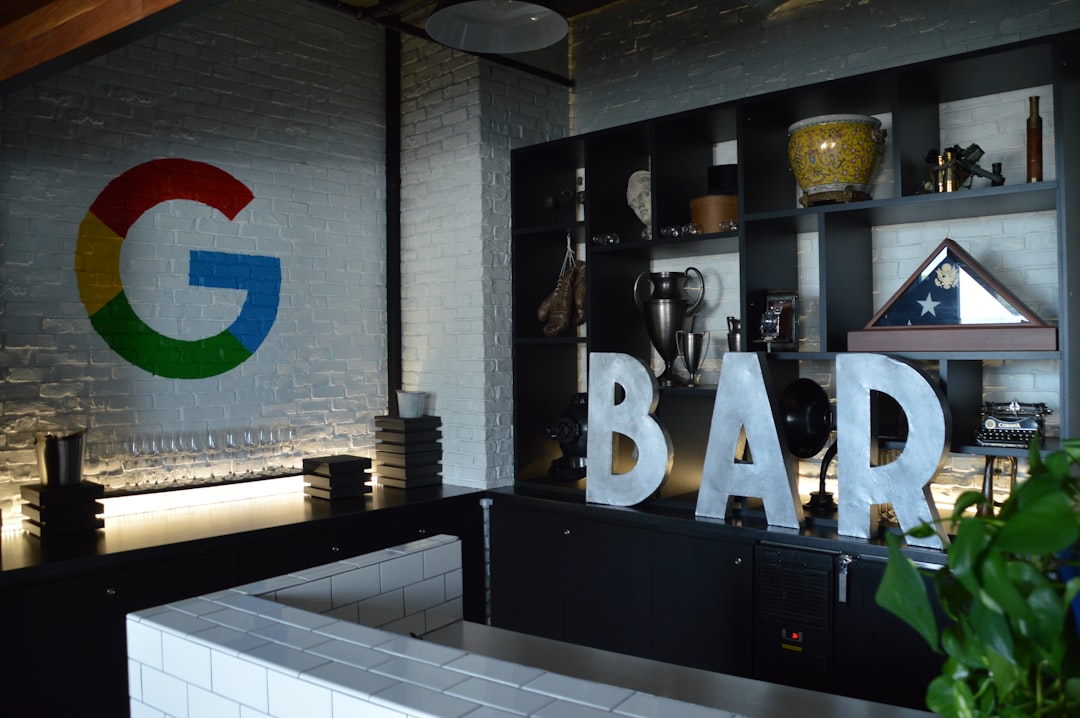 【堕天使Hum】 | Googleが本気!Gemini専用設計「Google Home スピーカー」があなたの生活を変える! Googleが本気!Gemini専用設計「Google Home スピーカー」があなたの生活を変える!