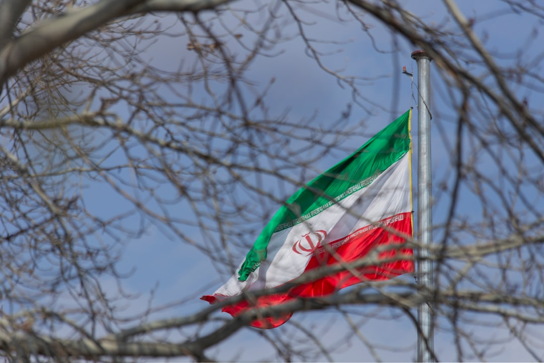 【堕天使Hum】 | 【衝撃】イランがホルムズ封鎖示唆!世界経済の生命線、中東危機の裏側で何が起きているのか? 【衝撃】イランがホルムズ封鎖示唆!世界経済の生命線、中東危機の裏側で何が起きているのか?