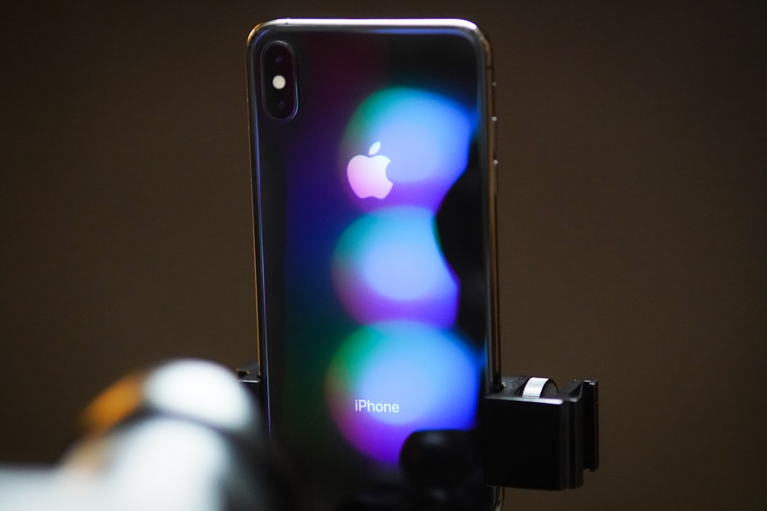 【堕天使Hum】 | SiriとAIがEUで使えない?Apple3日続落のワケと、あなたのiPhoneに迫る変化 SiriとAIがEUで使えない?Apple3日続落のワケと、あなたのiPhoneに迫る変化