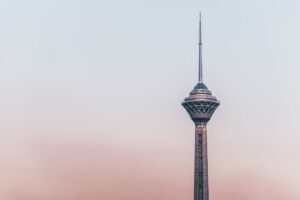 【衝撃声明】イラン最高指導者が「復讐」を宣言！米イスラエルとの新たな火種か？