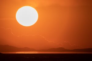 猛暑の欧州で何が？フランスなど3カ国で6月「超過死亡」3700人の裏側