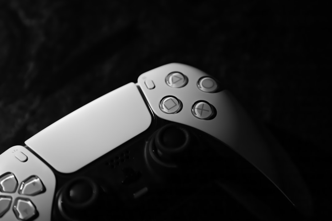 【堕天使Hum】 | 【衝撃】ディスク版終焉時代、あなたのゲーム購入スタイルは?ダウンロードvsパッケージ、究極の選択を問う!【プレイヤー意識調査】 【衝撃】ディスク版終焉時代、あなたのゲーム購入スタイルは?ダウンロードvsパッケージ、究極の選択を問う!【プレイヤー意識調査】
