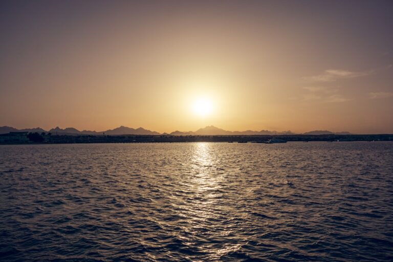【速報】中東情勢は新たな局面へ!サウジがイエメン報復攻撃、紅海危機の「真の理由」とは? YouTube HUM | 【速報】中東情勢は新たな局面へ!サウジがイエメン報復攻撃、紅海危機の「真の理由」とは?