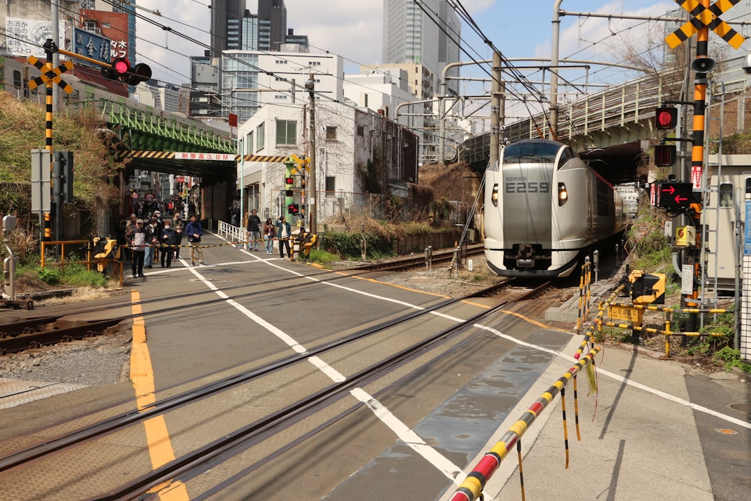 【堕天使Hum】 | 【波紋】元法相がインド高速鉄道に激怒!「約束を守らない、ひっくり返す」遅延の真実とは? 【波紋】元法相がインド高速鉄道に激怒!「約束を守らない、ひっくり返す」遅延の真実とは?