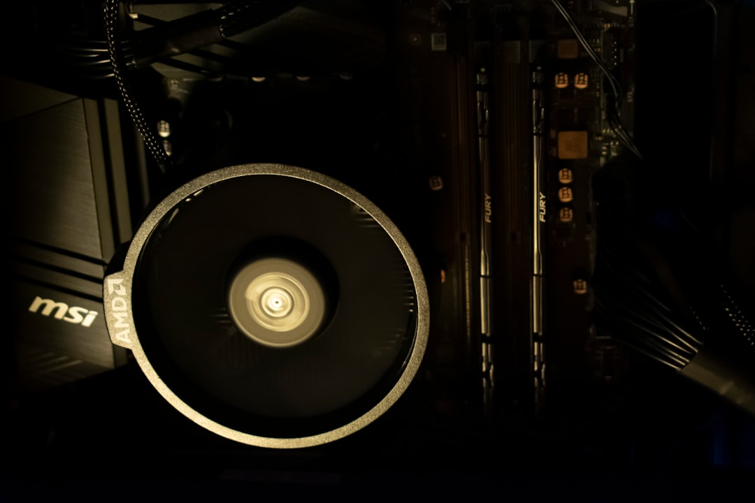 見逃し厳禁！AMDの新エントリーGPU「Radeon RX 9050」がサイレントデビュー！ASRockとGIGABYTEが7/31に火蓋を切る！