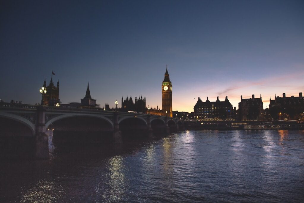 【堕天使Hum】 | 圧巻の描写力！ OPPO Find X9 Ultraが捉えたロンドンの絶景【作例で旅する】